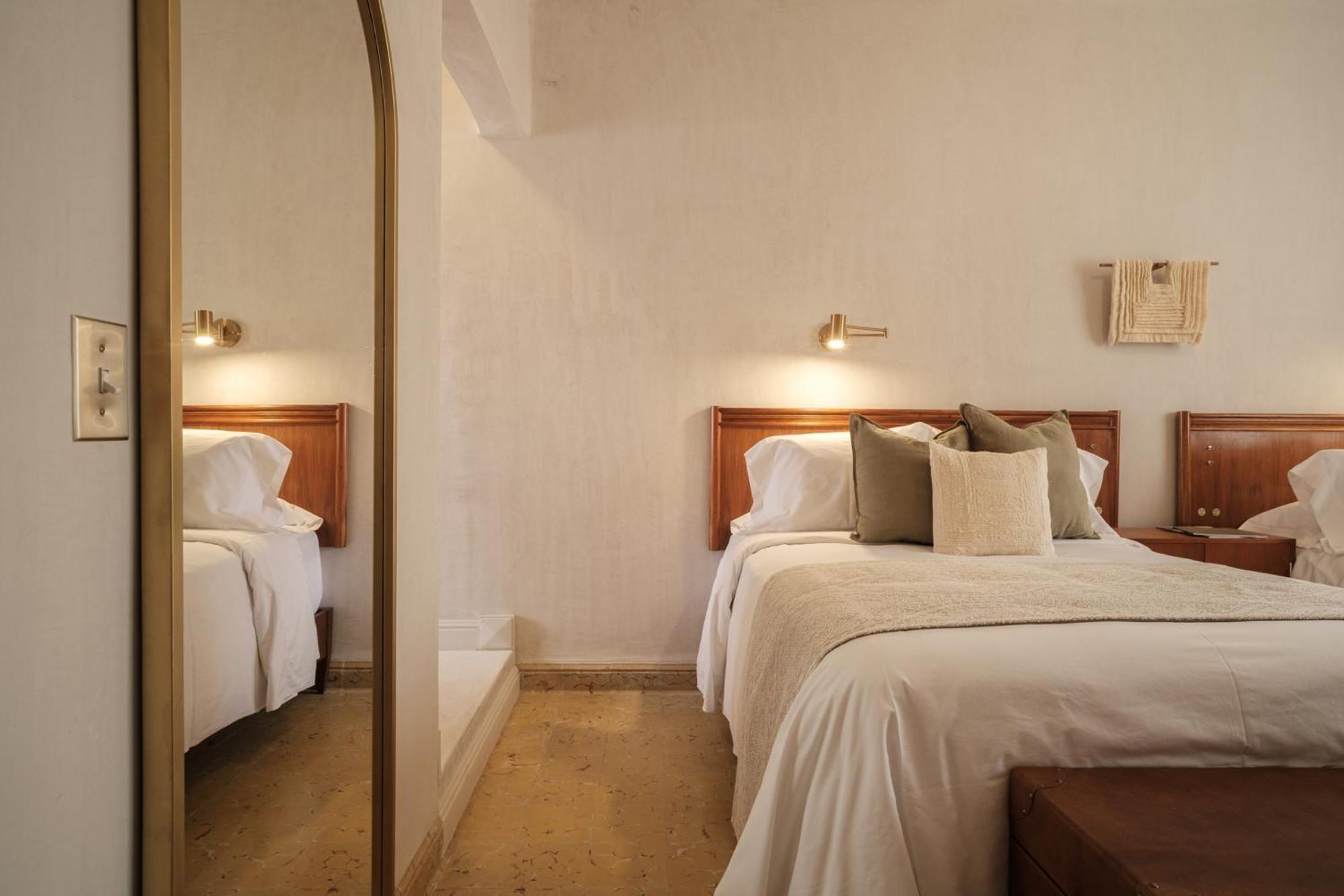 Hotel Hercules Queretaro Ngoại thất bức ảnh