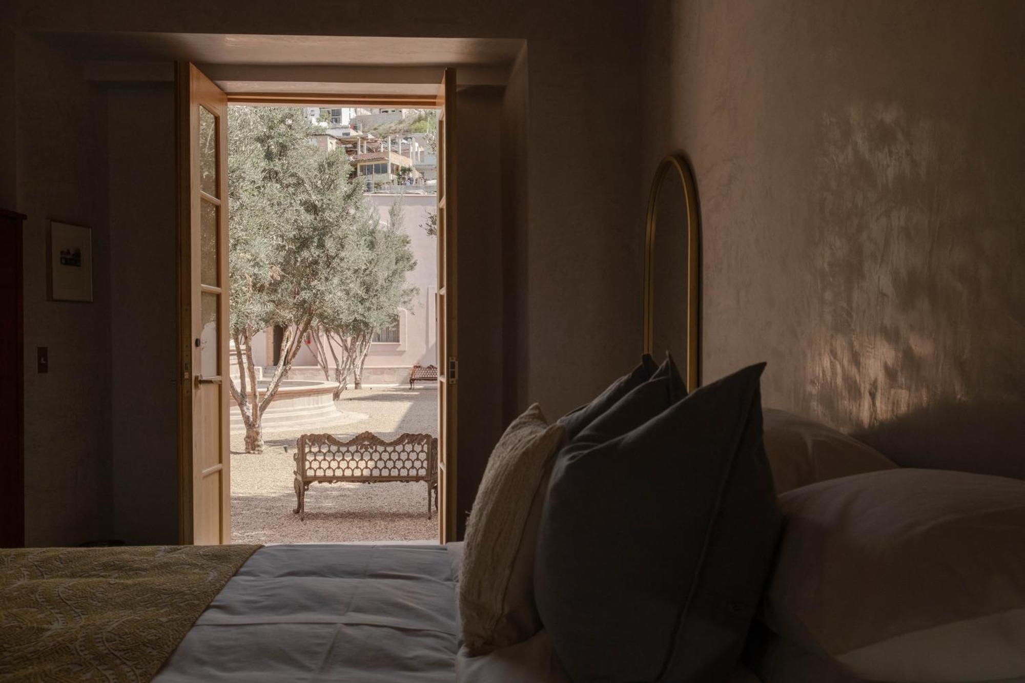 Hotel Hercules Queretaro Ngoại thất bức ảnh